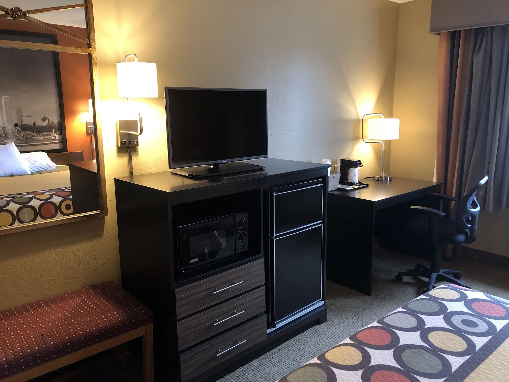 Super 8 By Wyndham Crystal Lake Luaran gambar